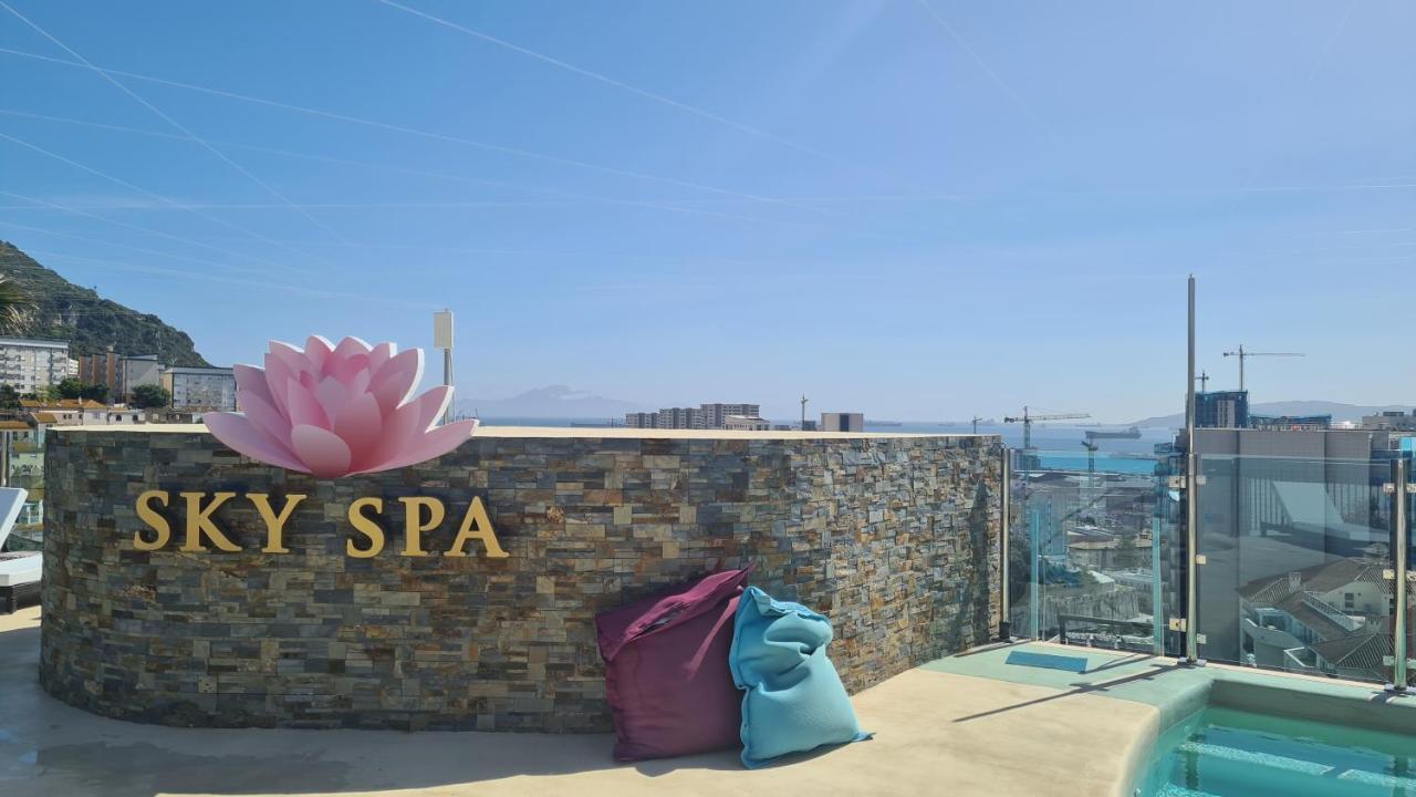 Ocean Spa Plaza Resort Apartment Гибралтар Екстериор снимка