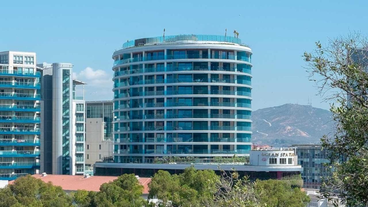 Ocean Spa Plaza Resort Apartment Гибралтар Екстериор снимка